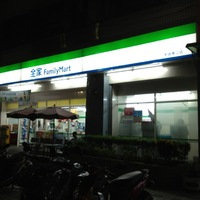 全家便利商店 (高雄华江店)