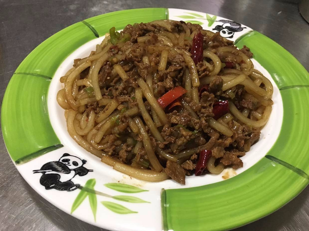 清真六盘红小炒坊(回餐店)