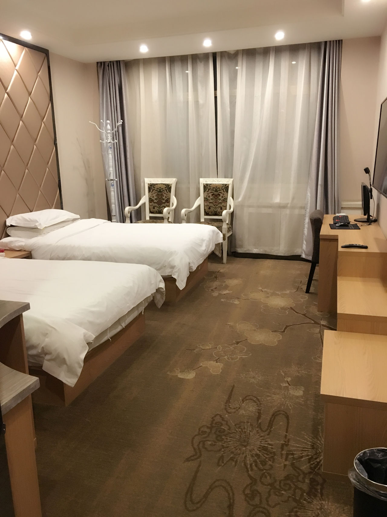 新事界宾馆(兴庆路店)