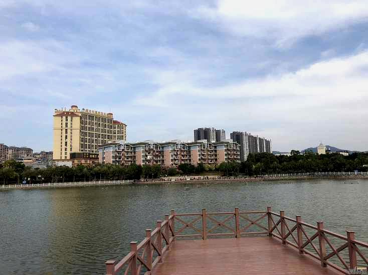 青口镇中央公园