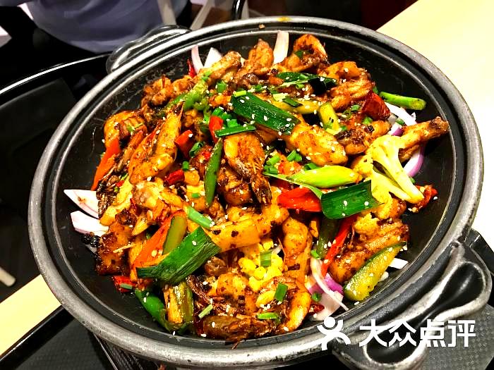 六两半(KKMALL京基百纳空间店)