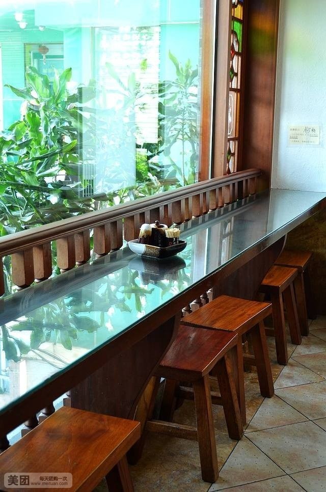 黄但记·陈村粉食府(名华楼店)