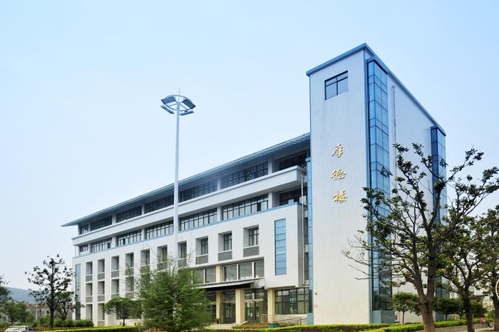 中等职业技术学校