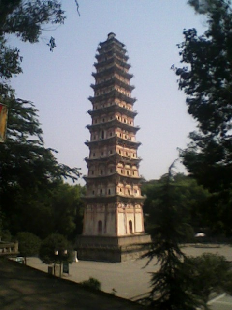 白塔