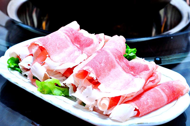 老碳长鲜羊肉木碳火锅(萃林苑店)