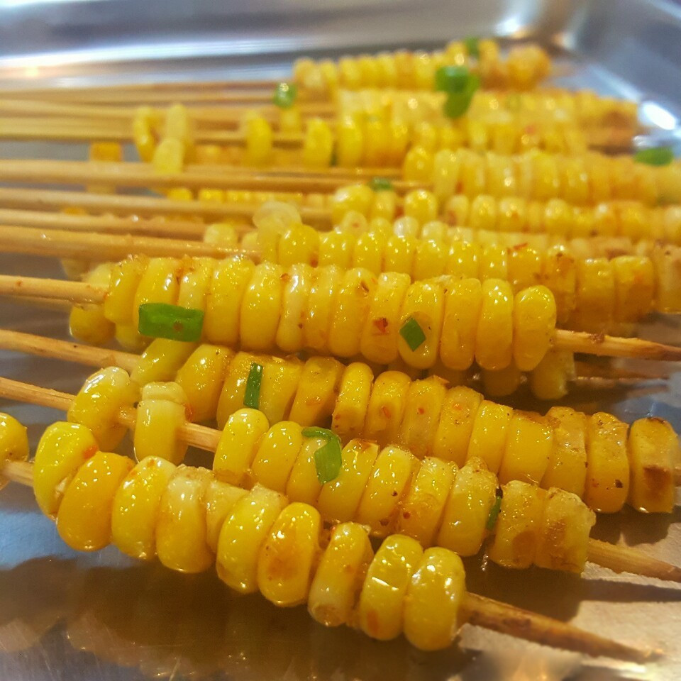 回到1986串串火锅烧烤店(粮道街店)
