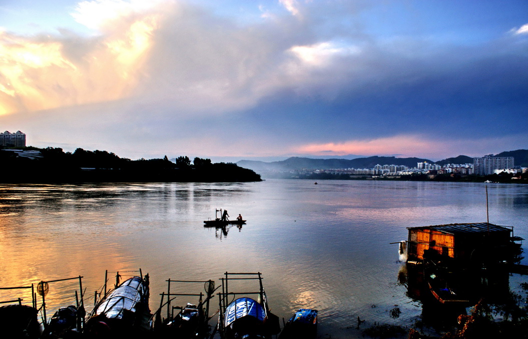 標籤:風景區 河流 水系 旅遊景點 自然地物邕江共多少人瀏覽:3744968