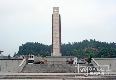 井冈山会师纪念碑