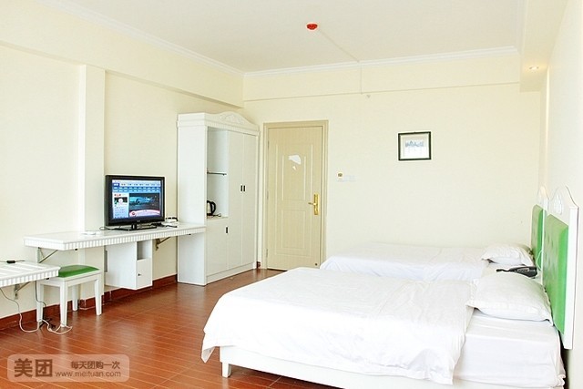 海口百逸精选酒店(琼台书院店)