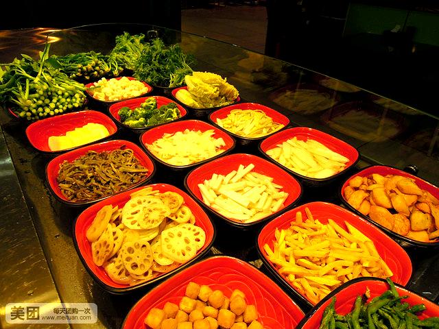 树青·悠选麻辣香锅(昆区维多利店)