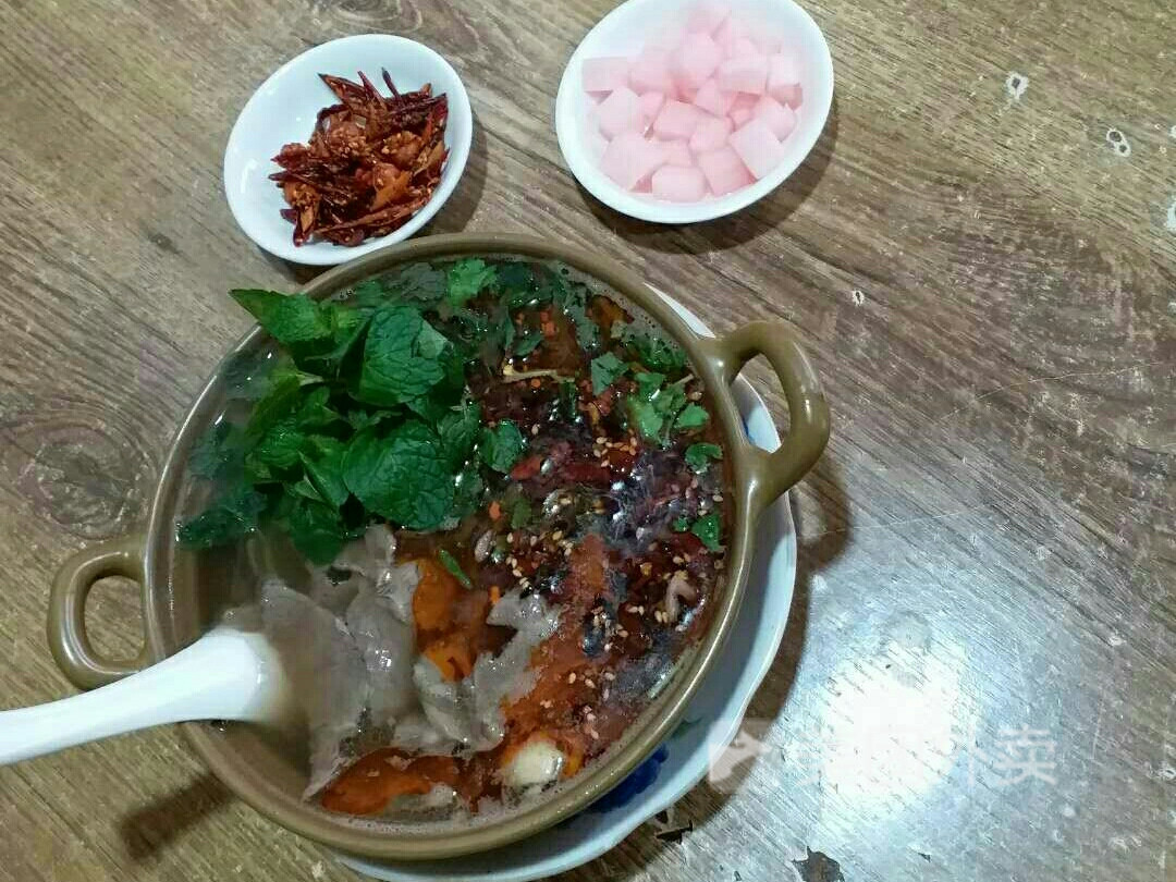 赵记羊肉米线(铂金尊城店)