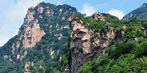 天水市麦积区伯阳镇石门村石门景区内