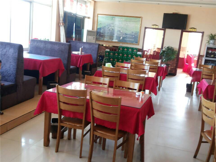 正宗横山双城铁锅炖羊肉店(榆横店)