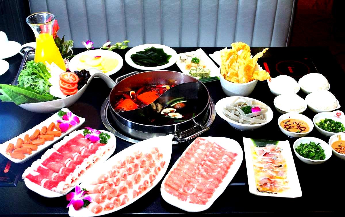 惠牛牛肉火锅城(恒裕花园店)