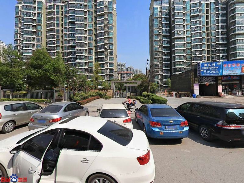 银城东苑紫荆园-南1门