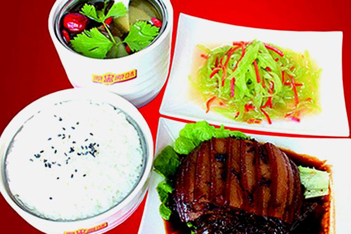 盅中味中式快餐(南昌西站店)