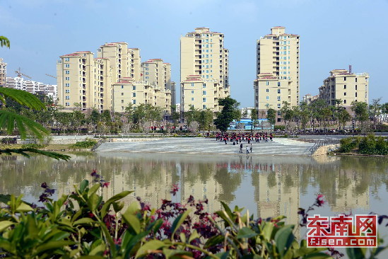 福建省漳州市漳浦县印石花园B区(府前街南)