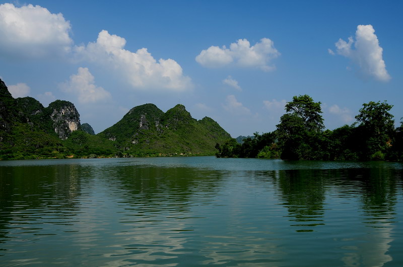 广西壮族自治区崇左市龙州县左江风景区(上金街西)