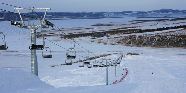 尼尔基斯湖大架山滑雪场