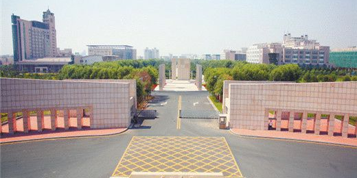 吉林大学(前卫南区)