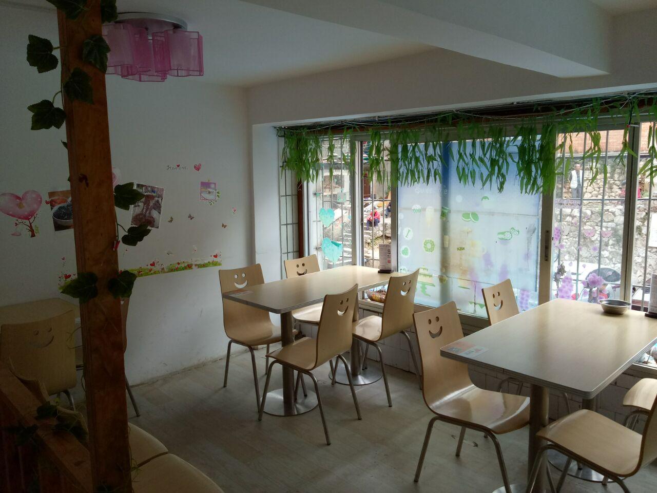 三只小韩式速食店