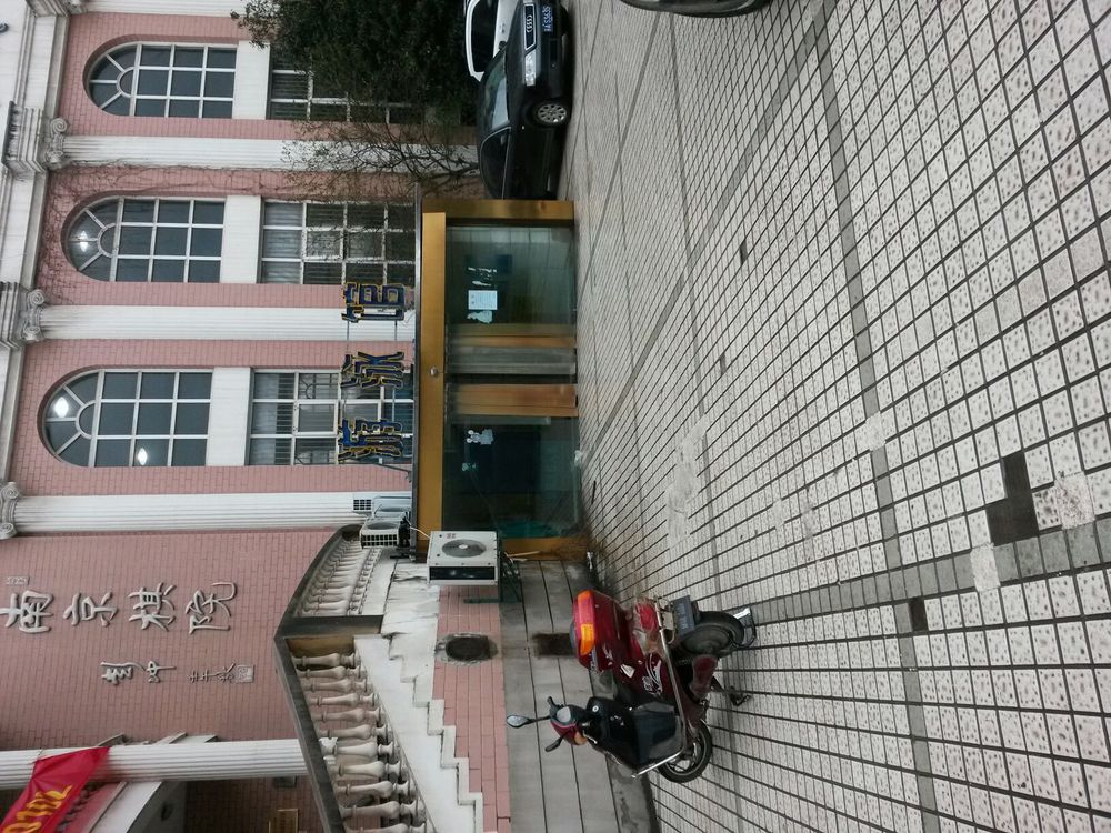 体育中心-游泳馆