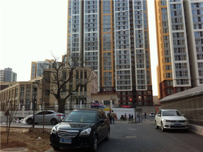 北京市门头沟区大峪龙山家园四区(大峪中路北)