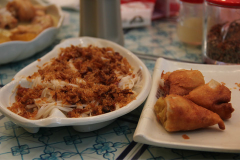 豪庭缅甸美食(皇朝店)