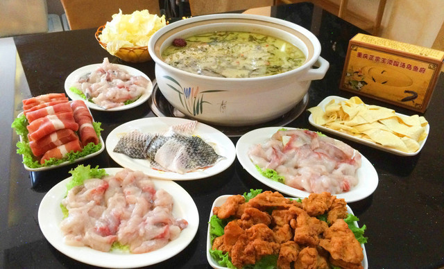 玉液酸汤乌鱼府