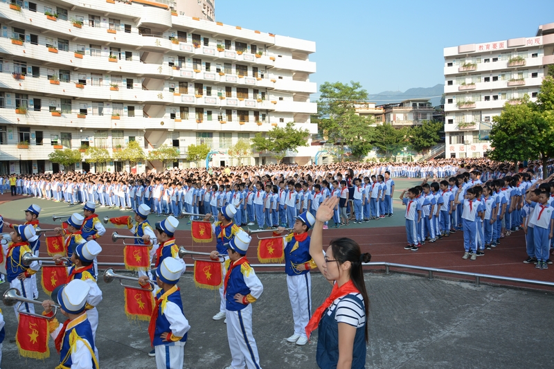 邓发小学(岔路校区)