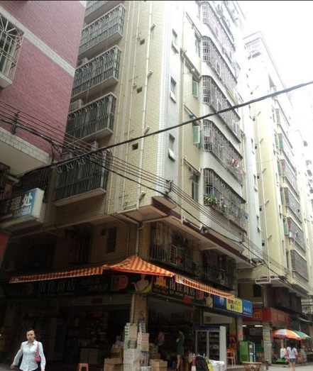 广东省深圳市龙岗区吉华街道水径社区吉华路237号