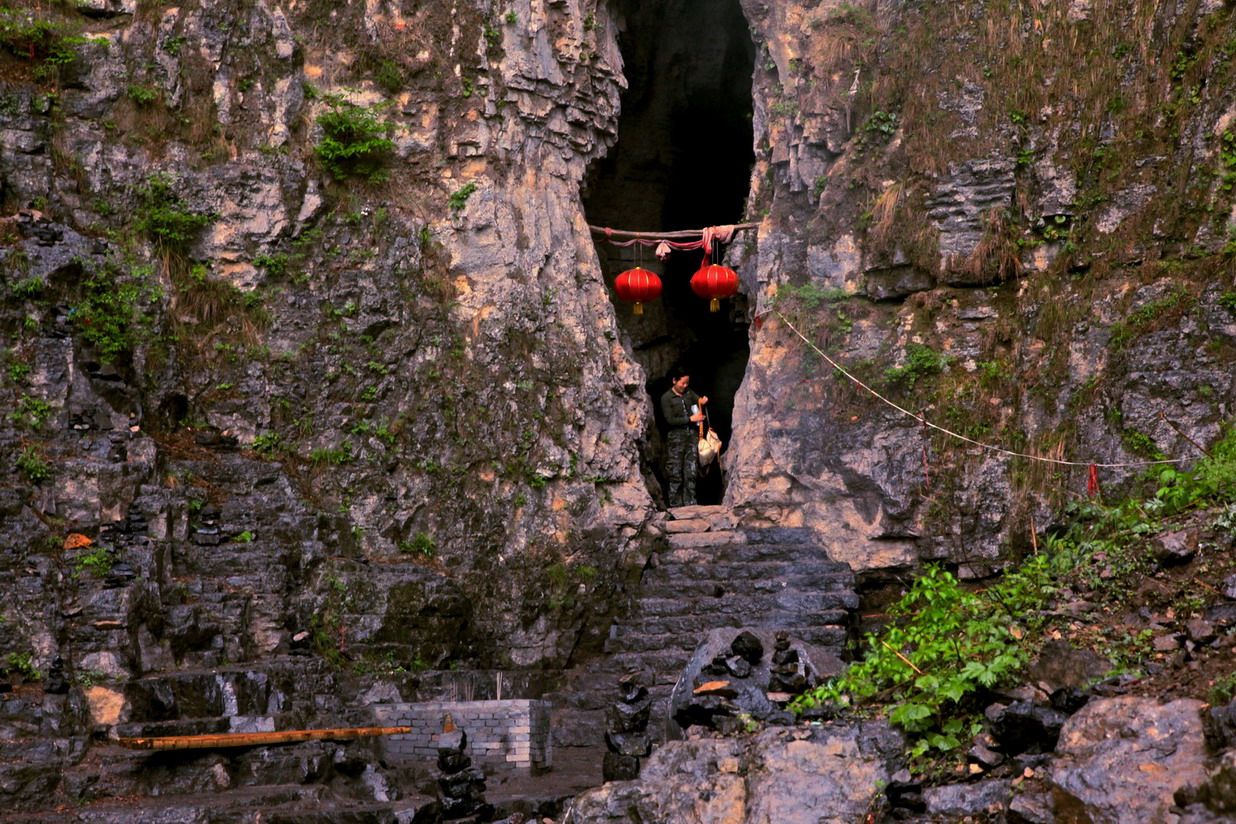巩义市标签: 风景区 旅游景点  九莲洞共多少人浏览:3710640  电话