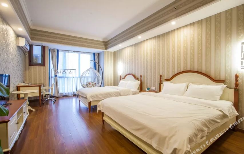 标签: 民宿 酒店