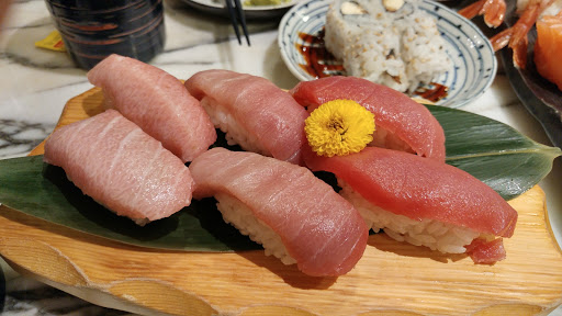 家贺屋刺身寿司专门店