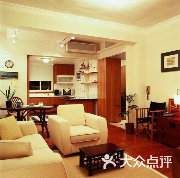 向民新村