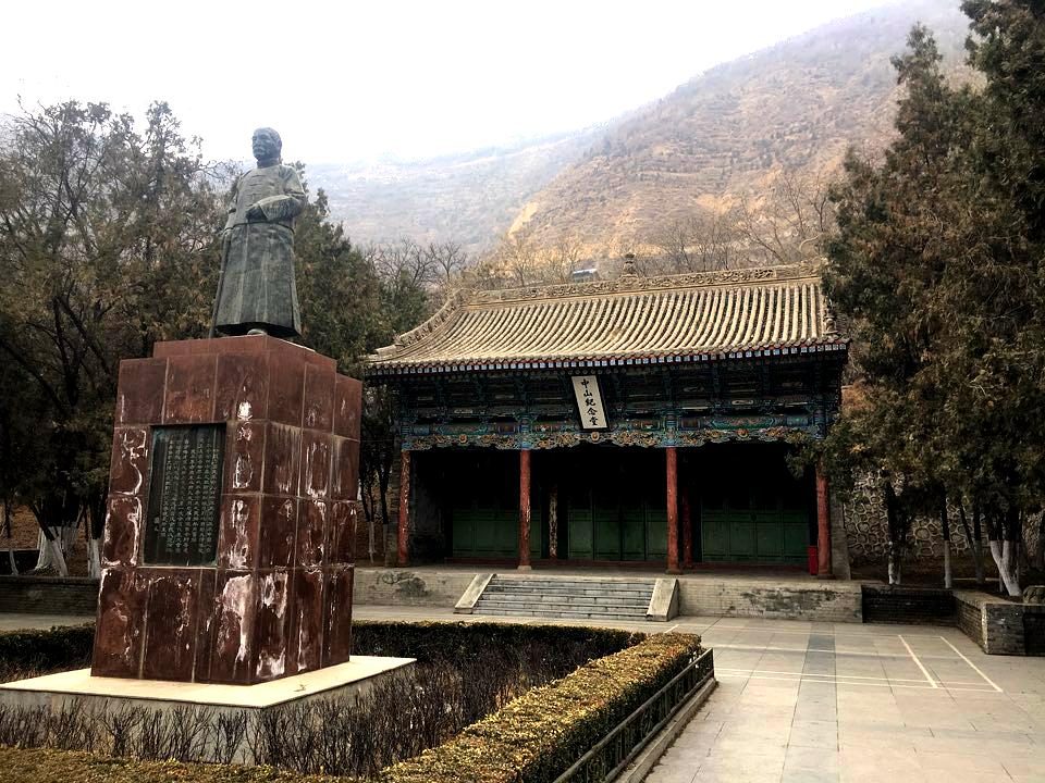 五泉山公园-中山纪念堂