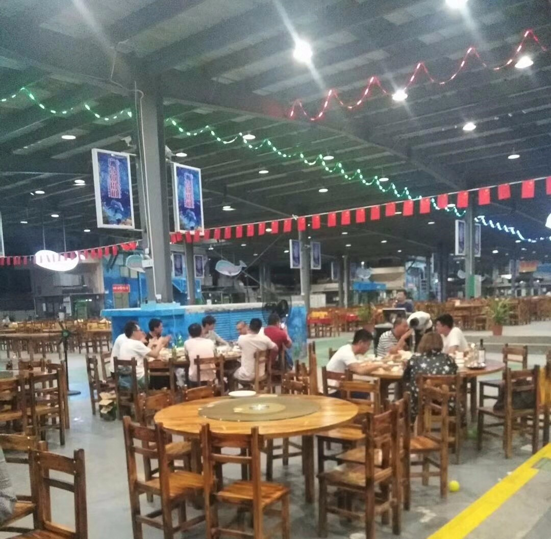 菊姐川味海鲜加工店(吉阳分店)