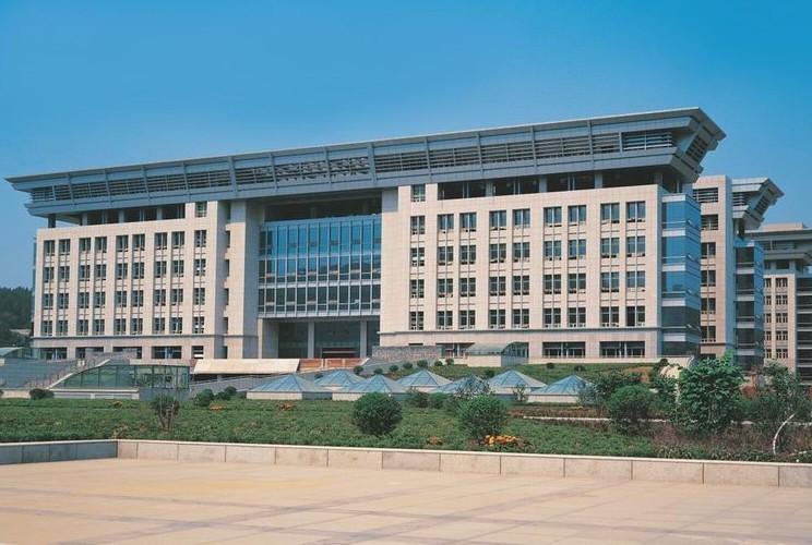 济南大学商学院