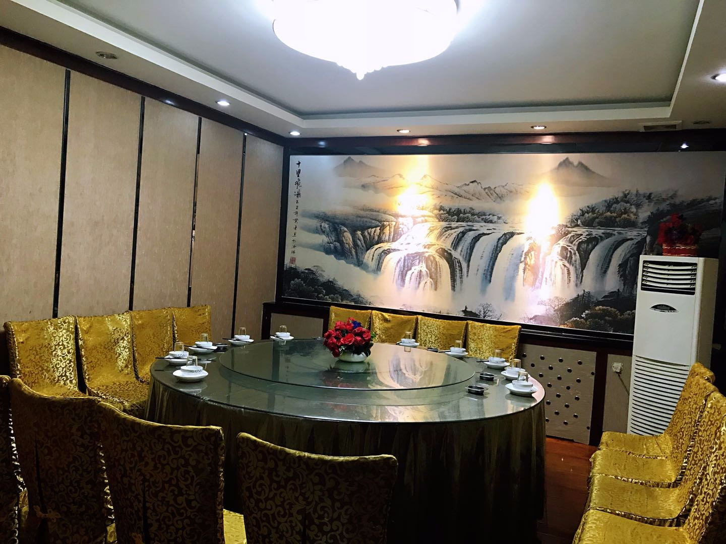 丽园酒家