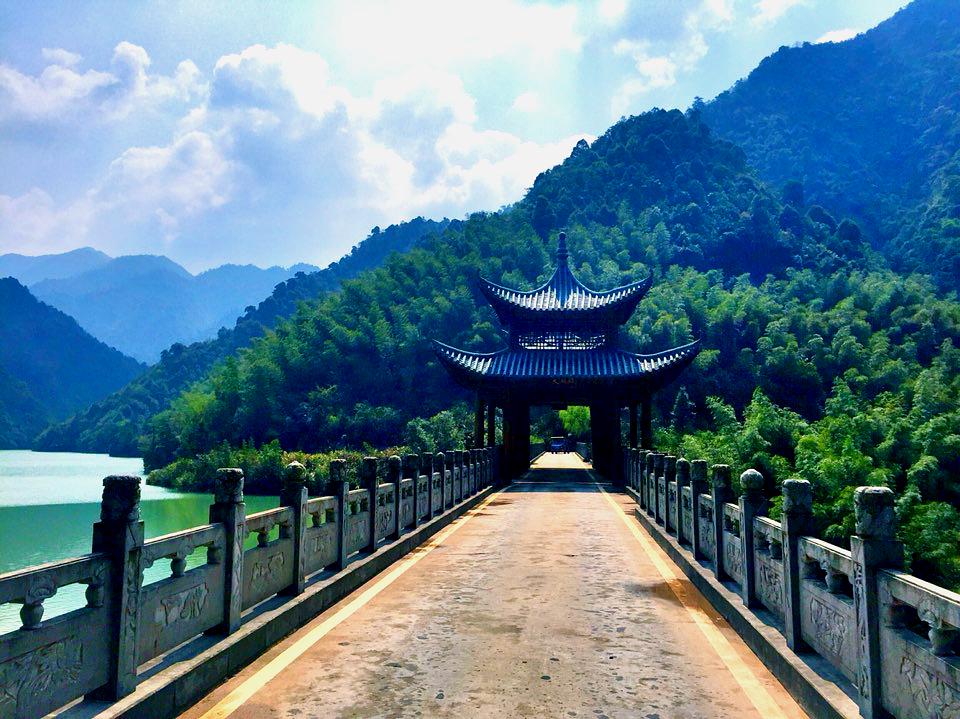 大觉山镇赏春苑