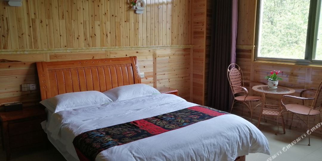 兴义万峰林醉玩街玖捌客栈