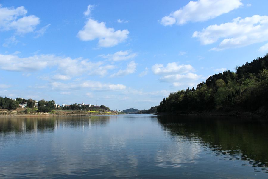 三台县标签: 风景区 旅游景点  鲁班湖共多少人浏览:3675914  电话