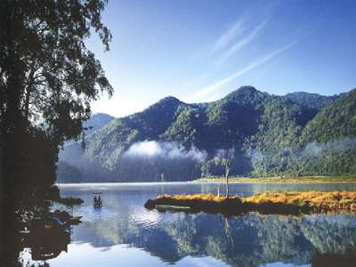 澜沧江高峡百里长湖旅游区