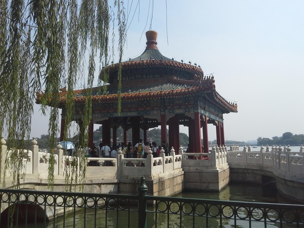 北海公园龙泽亭