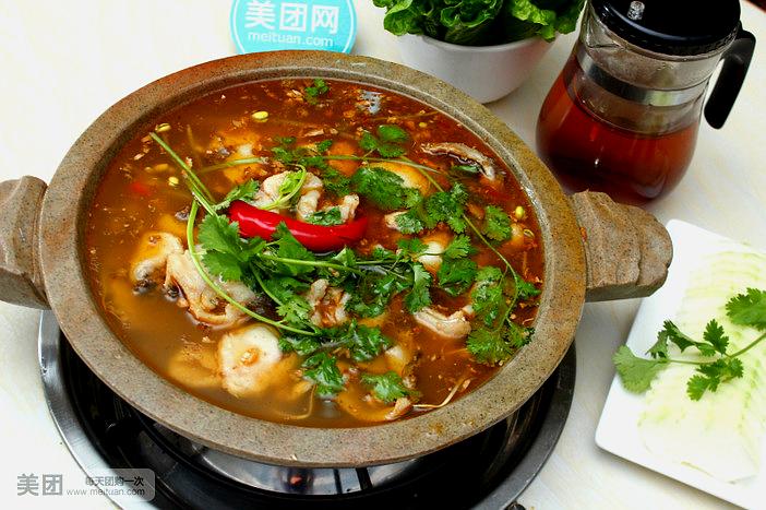 口口爽石锅鱼(仙葫店)