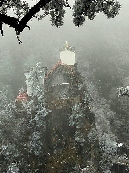 塔灵山寺