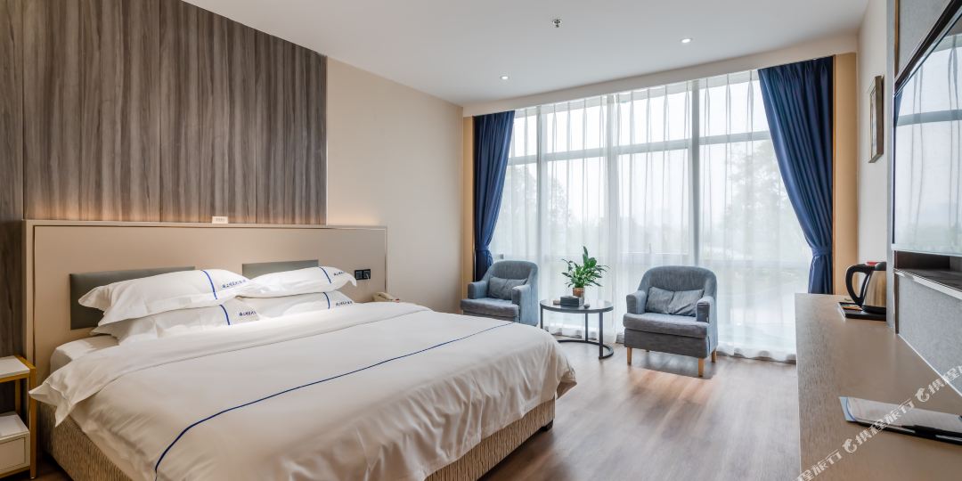 海上明月大酒店遂宁船山区