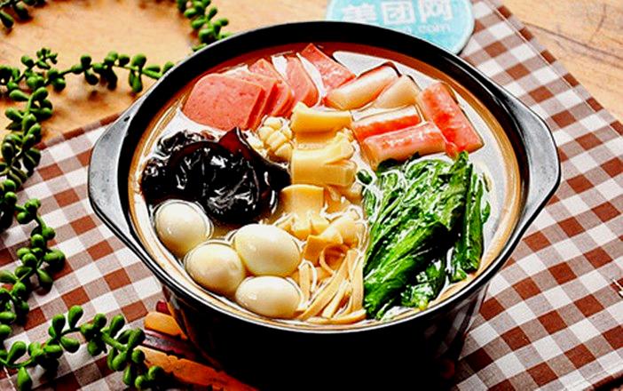 缘份桥云南正宗过桥米线(一分店)