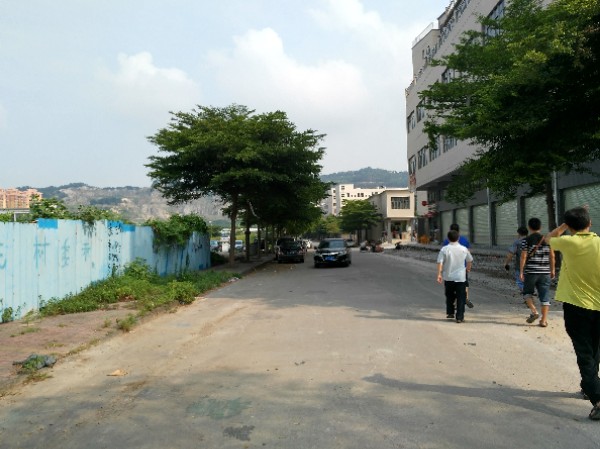 快鱼服饰虎门工业园