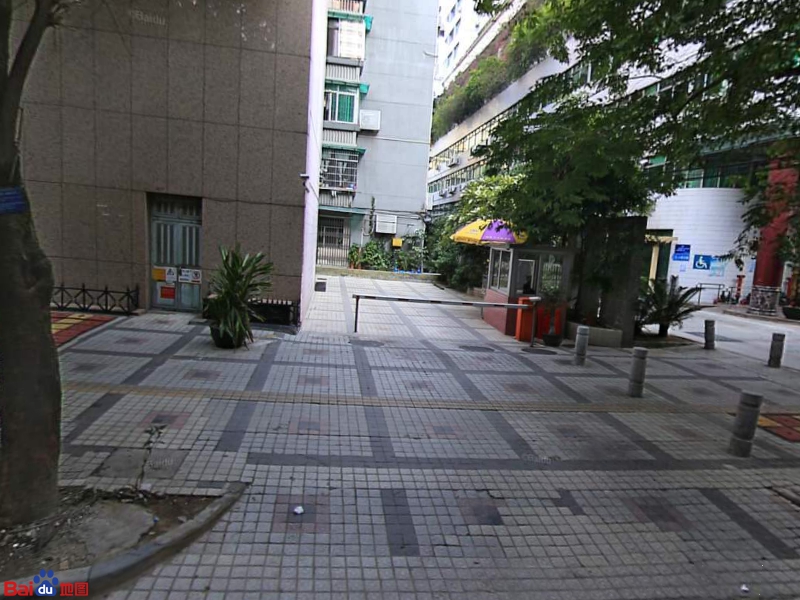 广州市越秀区东风中路与正南路交叉路口东南侧(嘉业大厦)